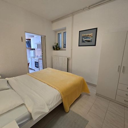 Apartment Ella Banjol 외부 사진