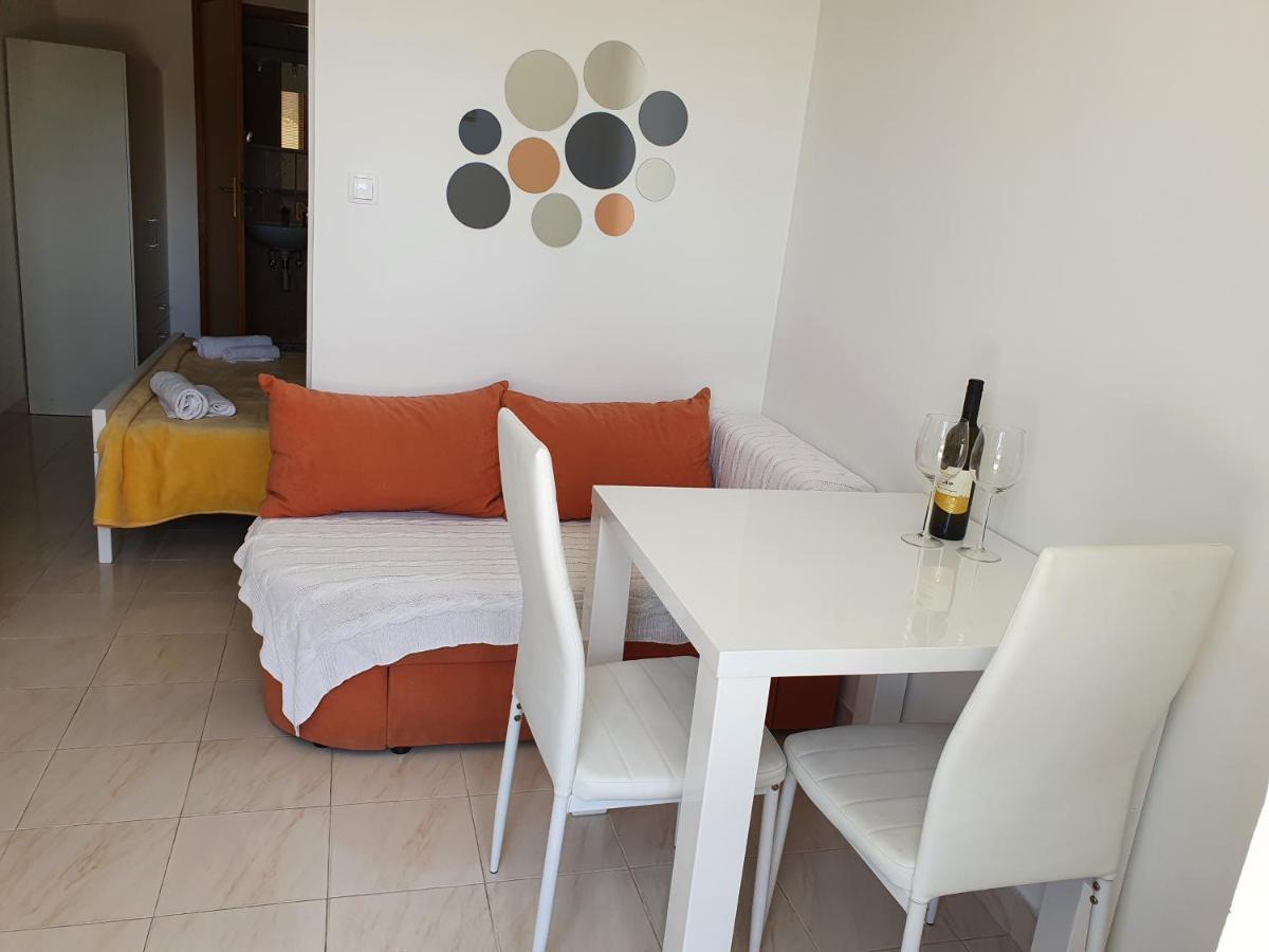 Apartment Ella Banjol 외부 사진
