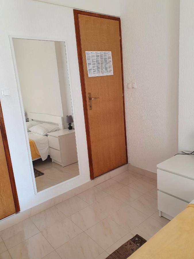 Apartment Ella Banjol 외부 사진