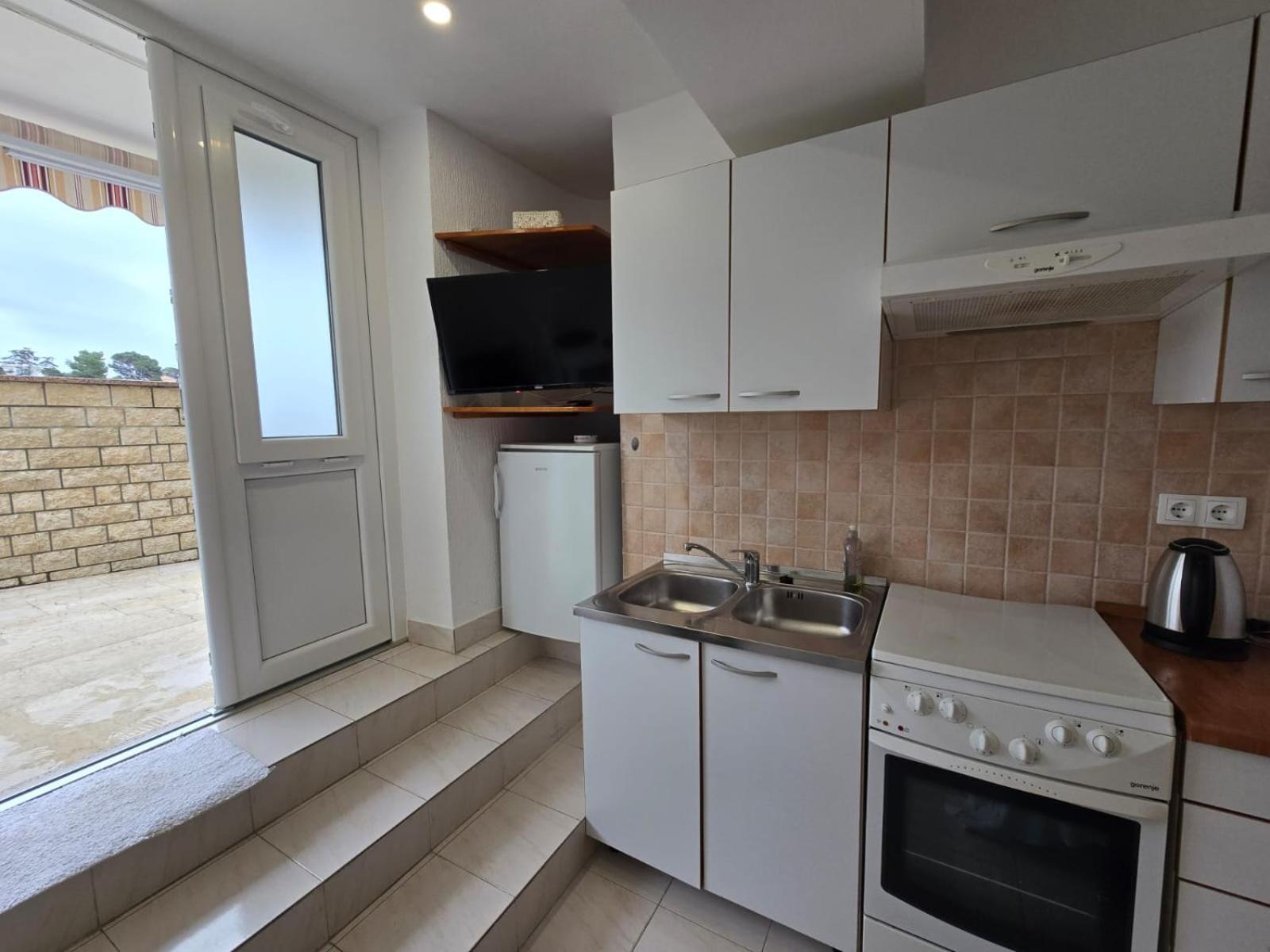 Apartment Ella Banjol 외부 사진